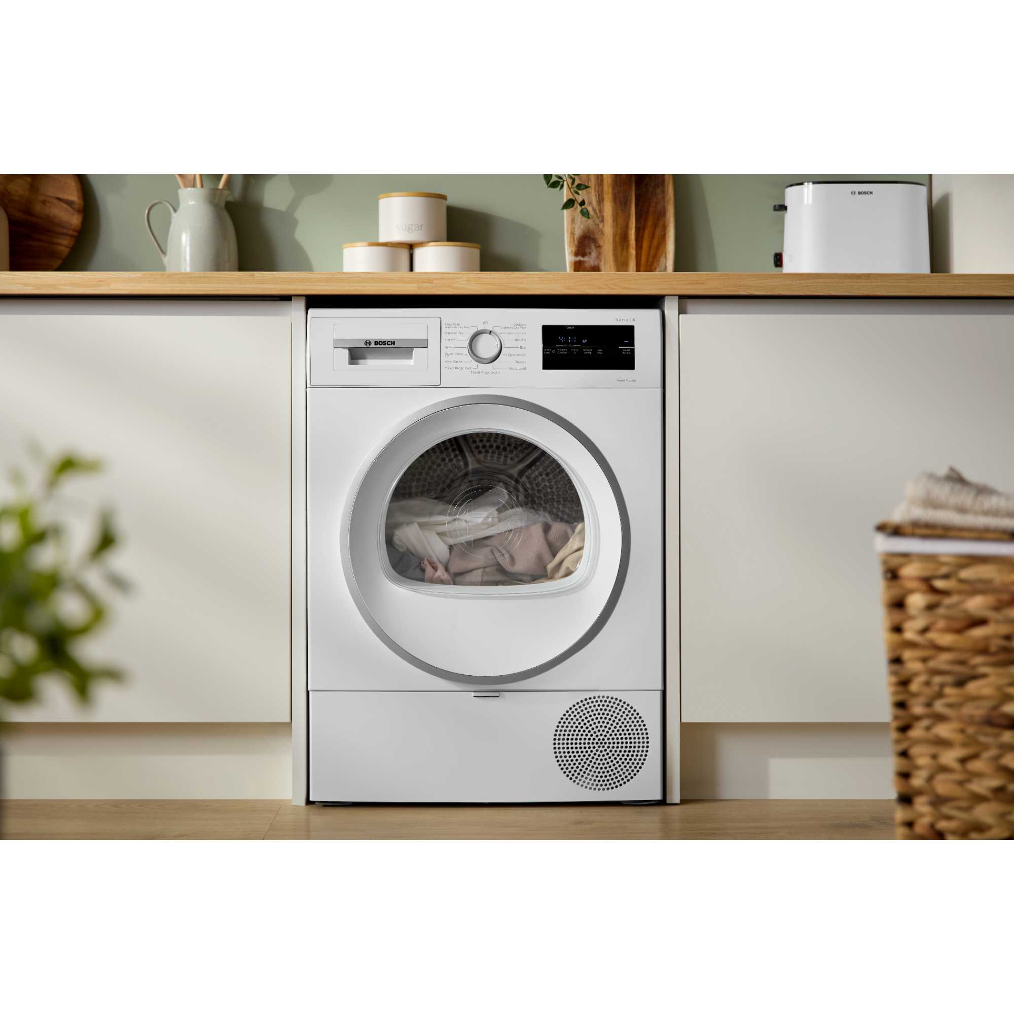 Bosch WTH85226GB 8kg Heat Pump Tumble Dryer - White